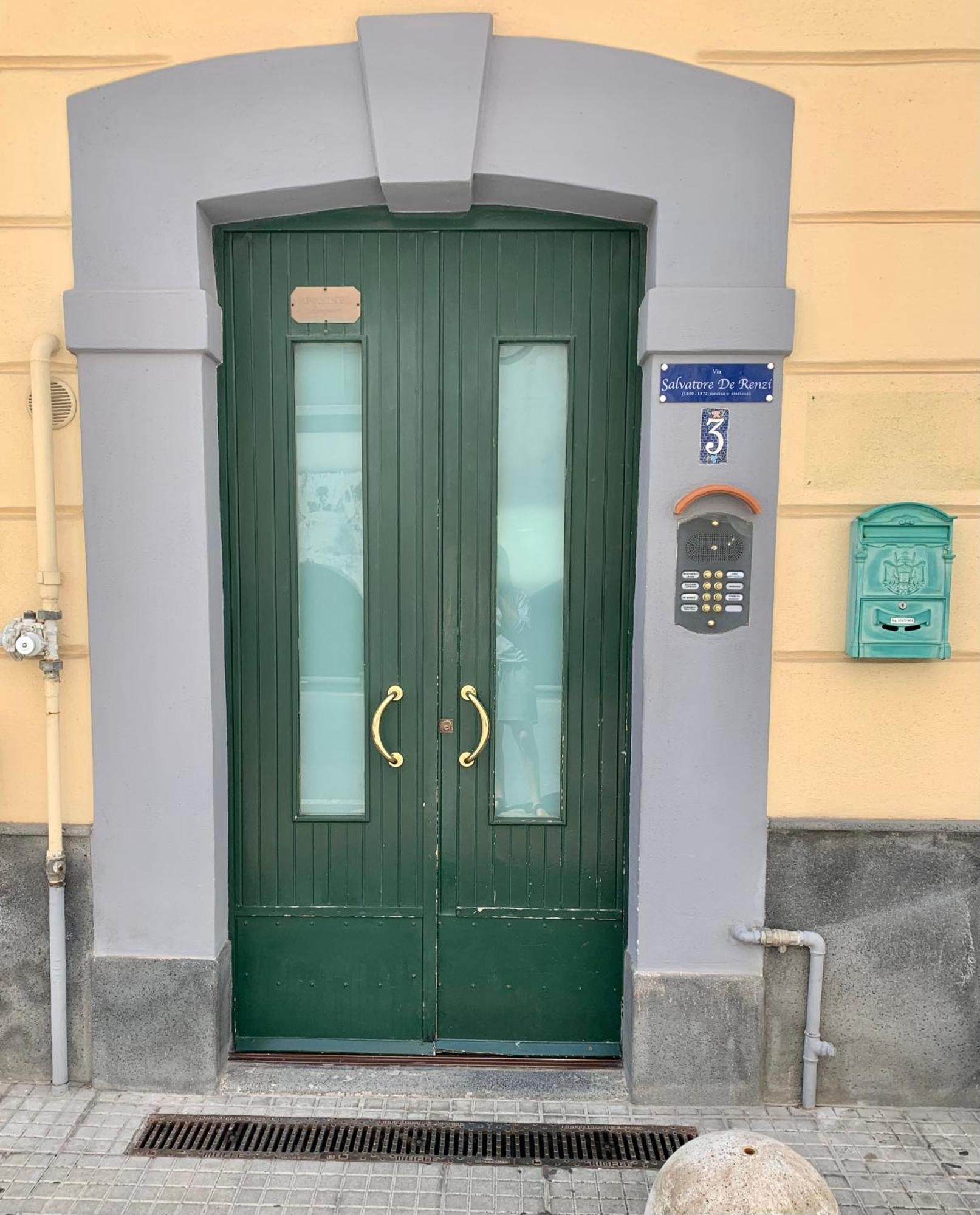 Residenza D'Artista Al Conservatorio Salerno Zewnętrze zdjęcie