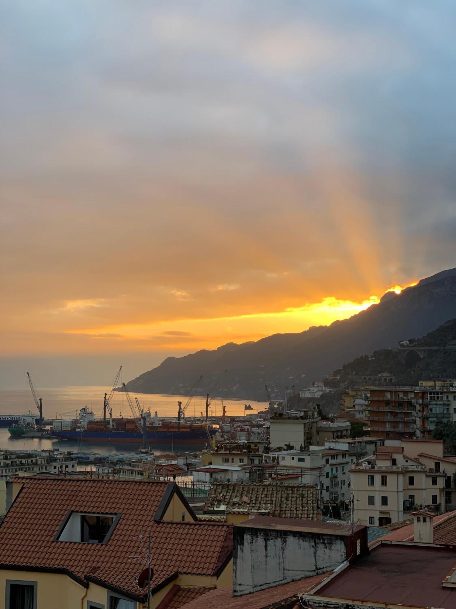 Residenza D'Artista Al Conservatorio Salerno Zewnętrze zdjęcie