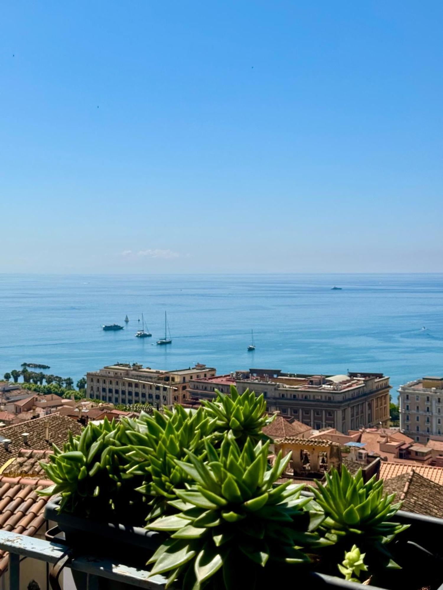 Residenza D'Artista Al Conservatorio Salerno Zewnętrze zdjęcie
